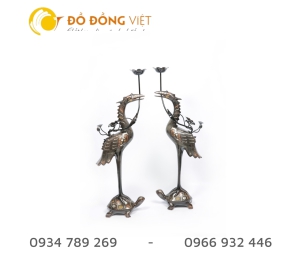 Đôi hạc đồng thờ cúng chạm khắc tinh tế