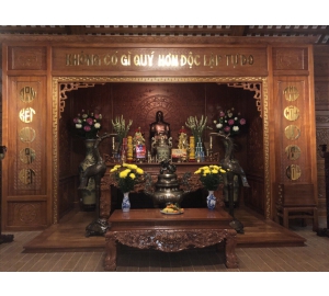 Bài trí phòng thờ Bác Hồ bằng đồ đồng thờ cúng