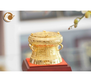 Trống đồng quà tặng đường kính 7cm- giá bán trống đồng lưu niệm cỡ nhỏ