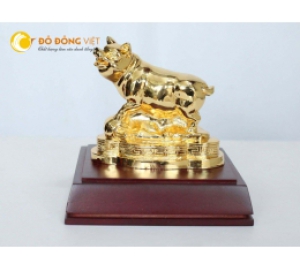 Tượng heo bằng đồng phong thủy, giá bán tượng heo đồng