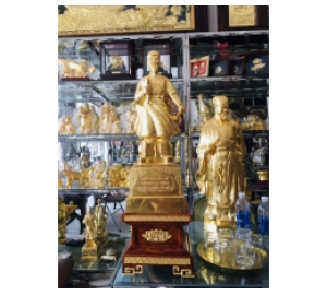 Tượng Trần Quốc Tuấn mạ vàng 24k đẹp tinh xảo