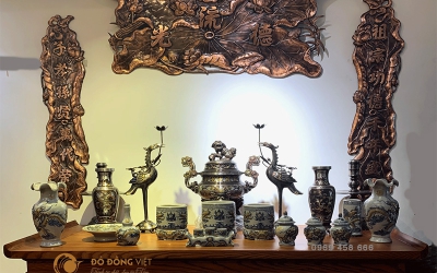 Bài trí ban thờ chuẩn phong thủy để tiền vào như nước