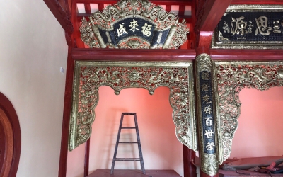 Cửa võng thờ cúng bằng đồng cho nhà thờ họ trang nghiêm