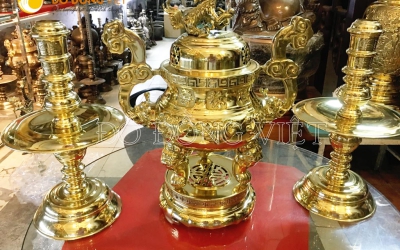 Lư đồng thờ cúng - dòng sản phẩm thế mạnh và chủ đạo của làng nghề Đại Bái, Bắc Ninh