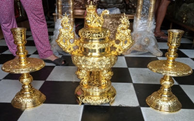 Lư đồng Vĩnh Tiến đẹp tinh xảo từng chi tiết