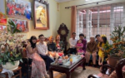 Treo tranh vàng vinh hoa phú quý giúp gia đình sung túc, hạnh phúc viên mãn, giàu sang phú quý