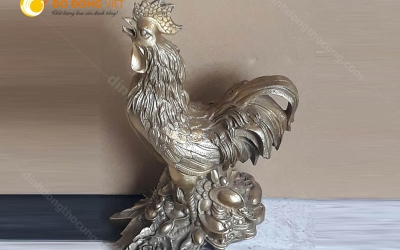 Ý nghĩa tượng gà bằng đồng trong phong thủy
