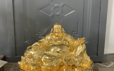 Ý nghĩa tượng mạ vàng Di Lặc trong phong thủy
